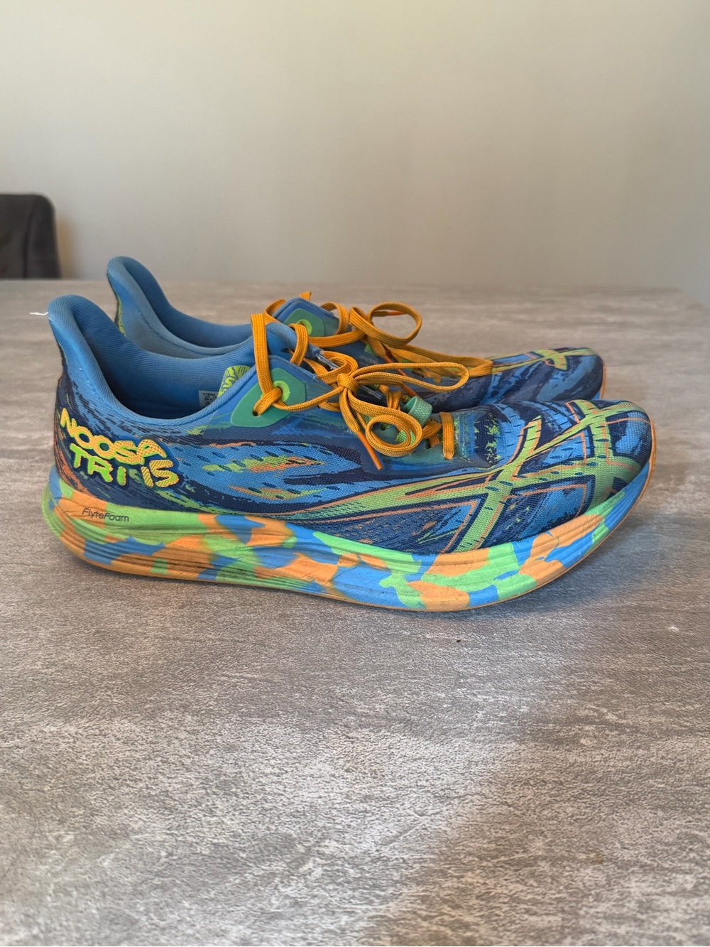 ASICS Mens Noosa Tri 15 Running Shoes - Blue/Green/Orange Sz 11.5